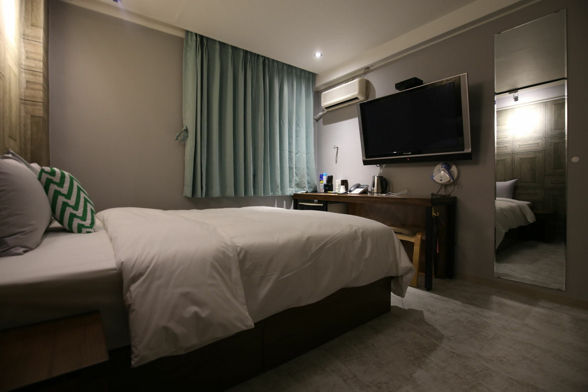 Hotel Blanc In Cheongju Exterior photo